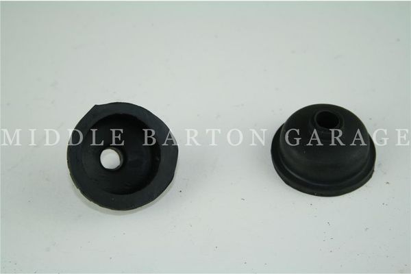 PEDAL GROMMET - BRAKE & CLUTCH 600/600D